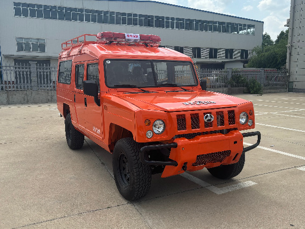 勇士防火運(yùn)兵車(chē)